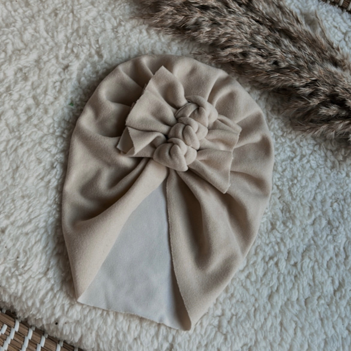 Tulbandje driedubbele strik beige