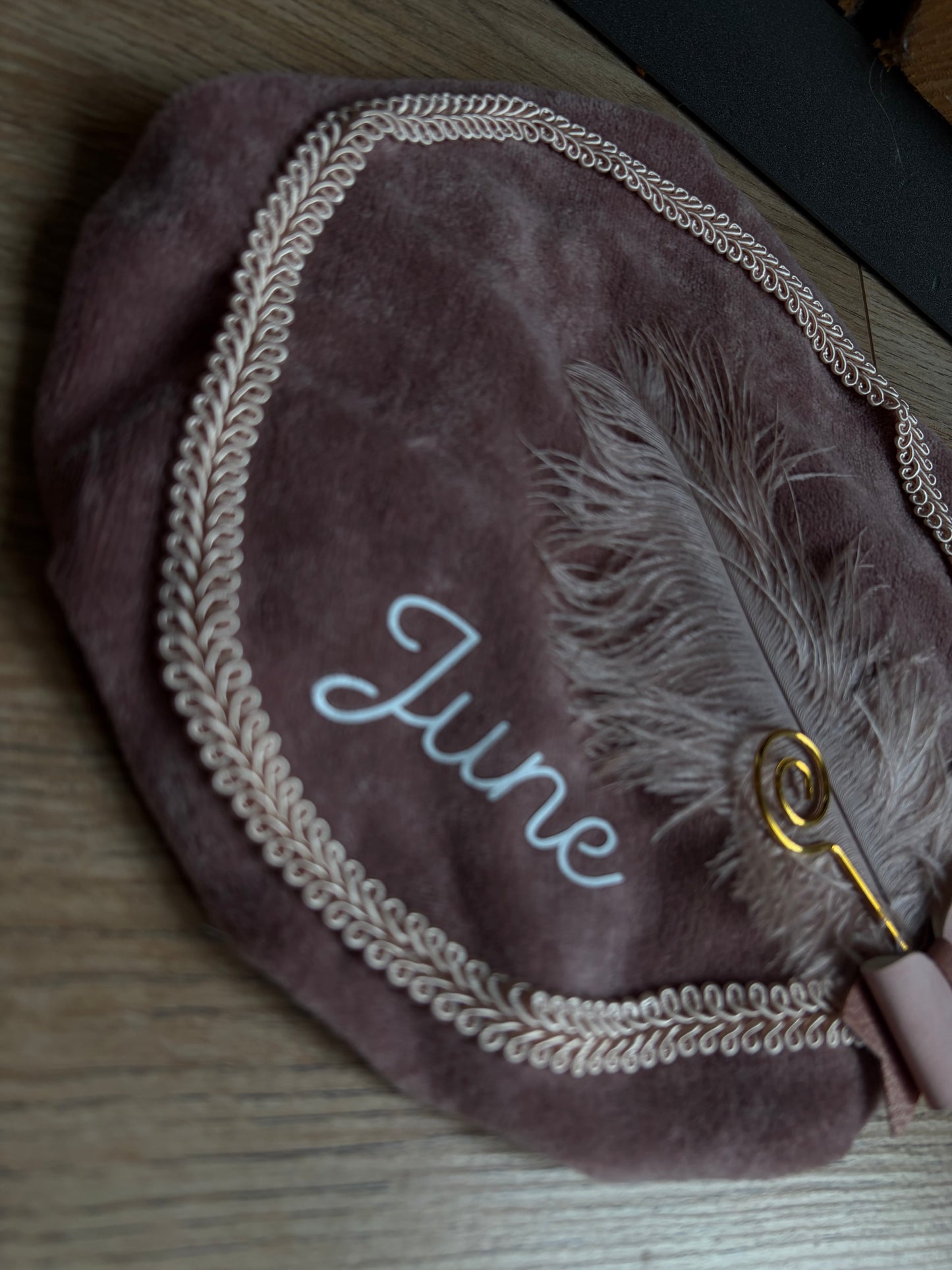 Luxe pietenmuts - roze met strik