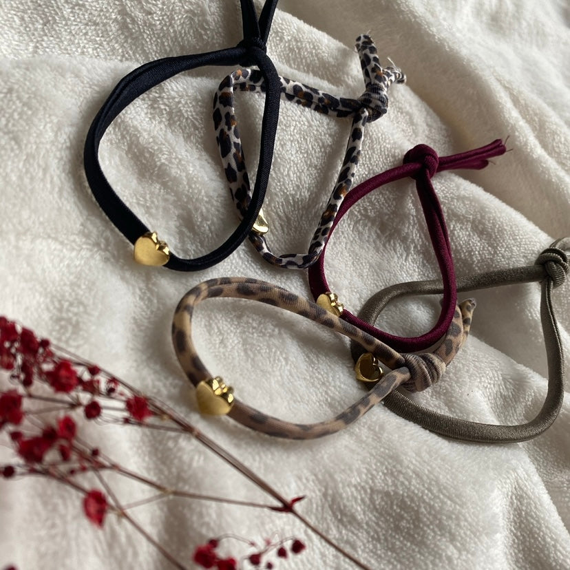 Armbandje met hartje goud