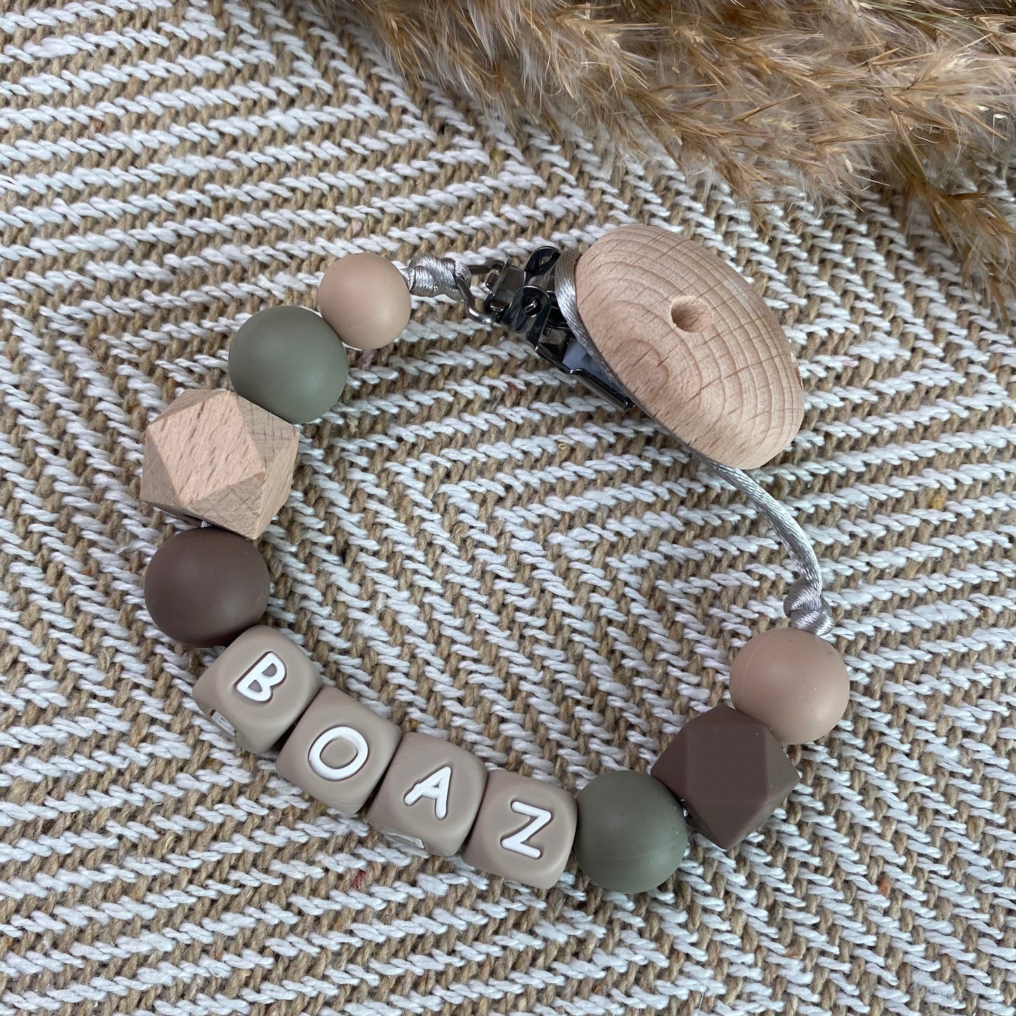 Speenkoord met naam | oudgroen - taupe