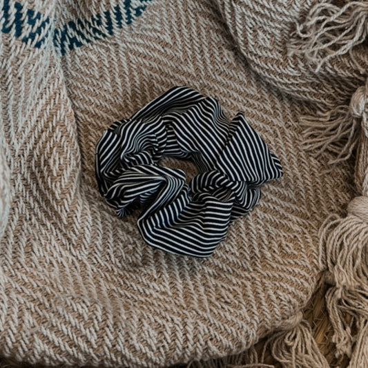 Scrunchie streepjes blauw&wit