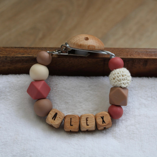 Speenkoord met naam | roze - beige - hazelnoot