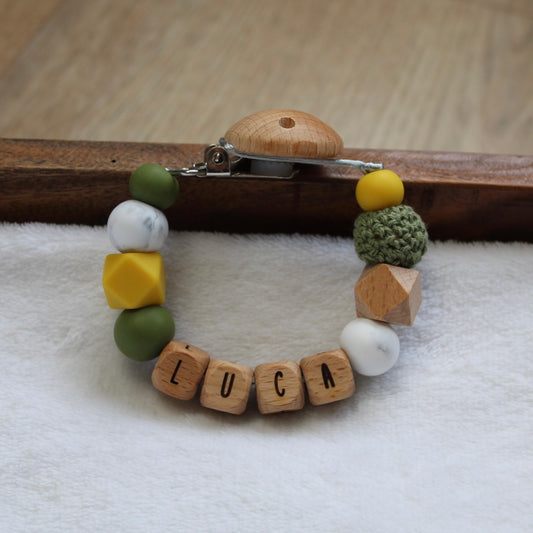 Speenkoord met naam | marble - hout - legergroen